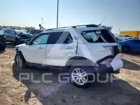 2015 Ford EXPLORER фото