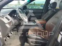 2015 Ford EXPLORER фото