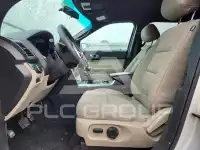 2015 Ford EXPLORER photo