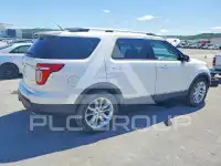 2015 Ford EXPLORER фото