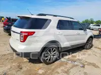 2015 Ford EXPLORER фото