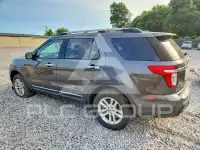 2015 Ford EXPLORER photo
