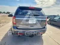 2015 Ford EXPLORER photo