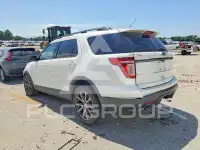 2015 Ford EXPLORER photo