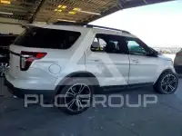 2015 Ford EXPLORER photo