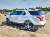 2015 Ford EXPLORER фото