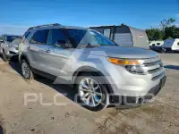 2015 Ford EXPLORER photo