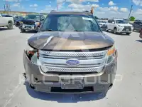 2015 Ford EXPLORER фото