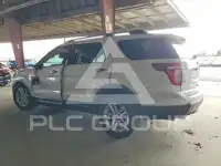 2015 Ford EXPLORER фото