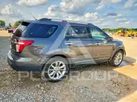 2015 Ford EXPLORER photo