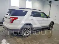 2015 Ford EXPLORER фото