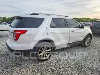 2015 Ford EXPLORER photo