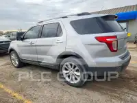 2015 Ford EXPLORER фото