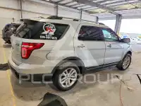 2015 Ford EXPLORER фото