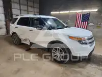 2015 Ford EXPLORER фото
