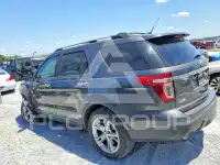 2015 Ford EXPLORER фото