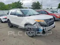 2015 Ford EXPLORER фото