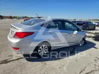 2015 Hyundai Accent photo