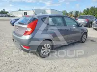2015 Hyundai Accent photo