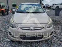 2015 Hyundai Accent photo
