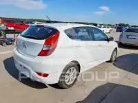 2015 Hyundai Accent photo