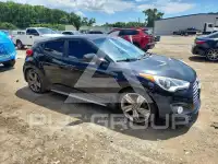 2015 Hyundai Veloster фото