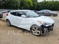 2015 Hyundai Veloster photo