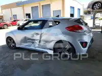 2015 Hyundai Veloster фото