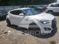 2015 Hyundai Veloster photo