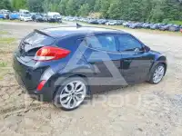 2015 Hyundai Veloster фото