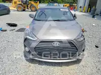 2015 Hyundai Veloster photo