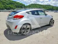 2015 Hyundai Veloster photo