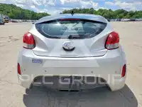 2015 Hyundai Veloster photo