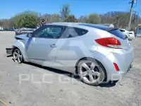 2015 Hyundai Veloster photo
