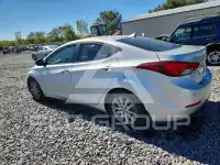 2015 Hyundai Elantra photo