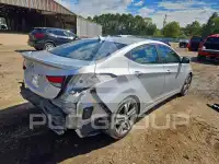 2015 Hyundai Elantra photo