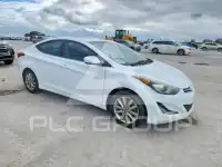 2015 Hyundai Elantra photo