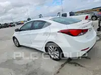 2015 Hyundai Elantra photo