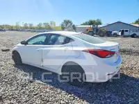 2015 Hyundai Elantra photo