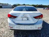 2015 Hyundai Elantra photo
