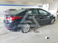 2015 Hyundai Elantra фото