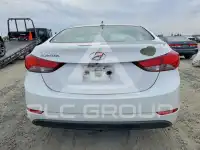 2015 Hyundai Elantra фото