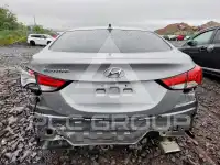2015 Hyundai Elantra фото