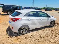 2015 Hyundai Elantra фото