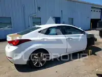 2015 Hyundai Elantra фото