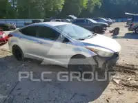 2015 Hyundai Elantra фото