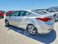 2015 Hyundai Elantra фото