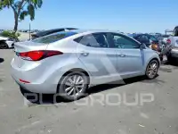 2015 Hyundai Elantra photo