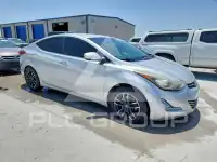 2015 Hyundai Elantra photo