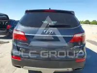2015 Hyundai Santa Fe photo